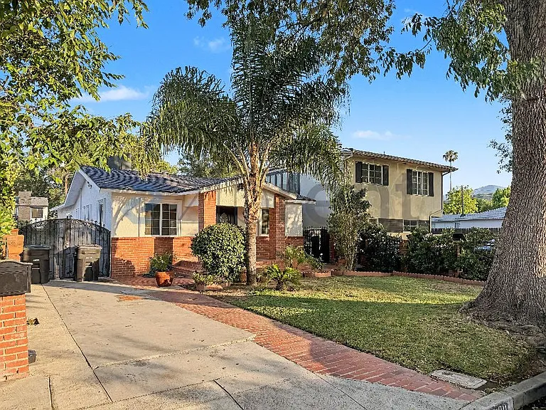 600 Hazel St — Photo 24