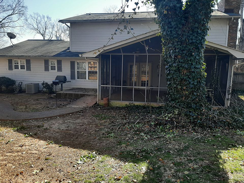 2nd image of 9813 Tallahassee Dr