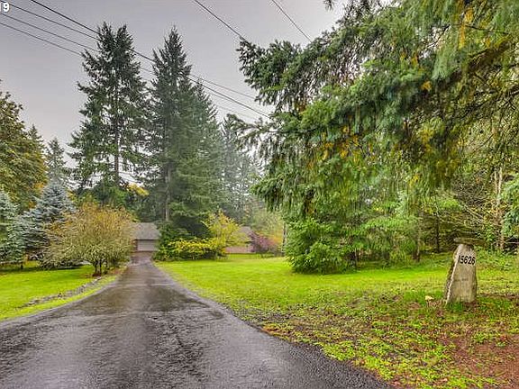 3rd image of 15626 S Wildflower Ln