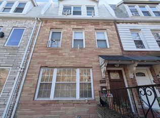 2045 31st St, Astoria, NY 11105