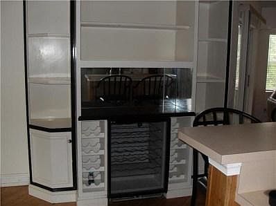 3rd image of 3002 SW Vittorio St