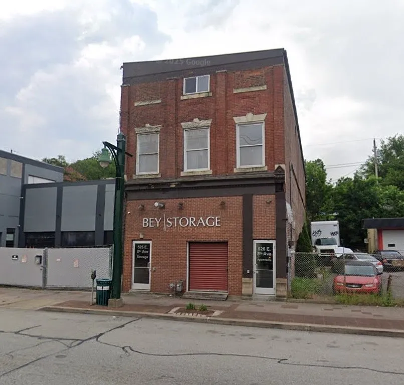 526 E 8th Ave photo 1