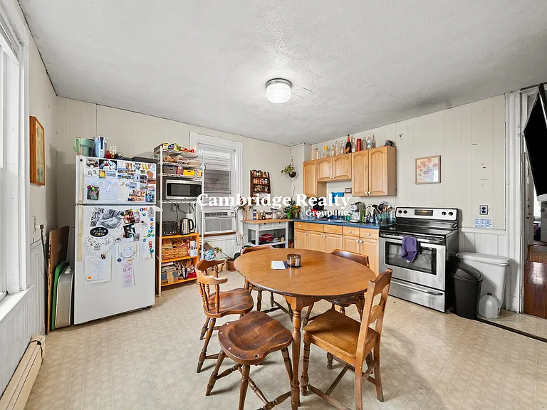 50 Fisher Ave #1T — Photo 1