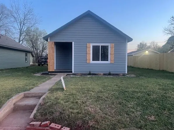 221 E Cherry Ave, Enid, OK 73701