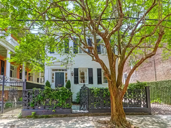 19 Wentworth St, Charleston, SC 29401