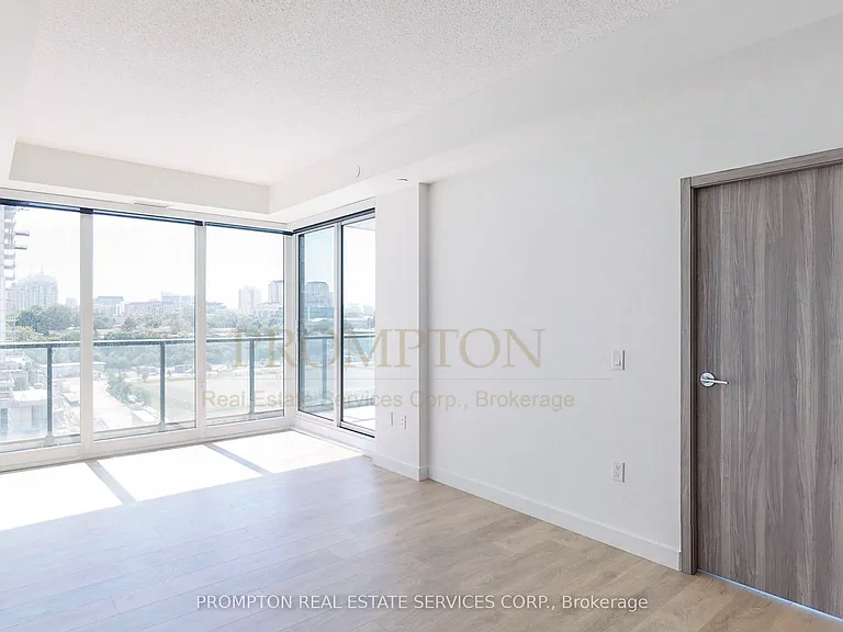 95 McMahon Dr #1109 — Photo 31