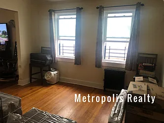 Rented by Metropolis International Realty Inc.