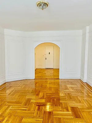 Rented by Premier One Realty LLC | media 6