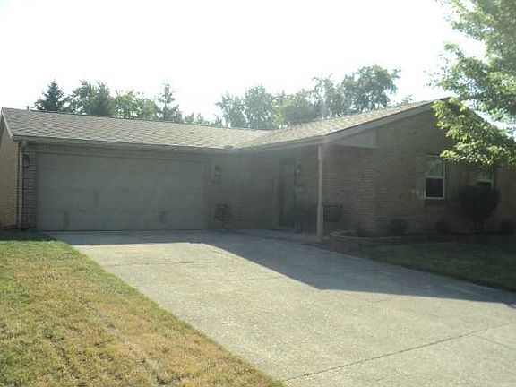 2nd image of 107 Pinewood Ct