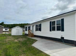 103 Arlo St, Boyne City, MI 49712