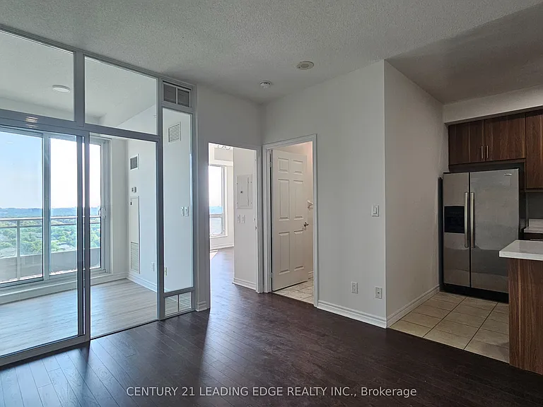 18 Holmes Ave #1915 — Photo 10