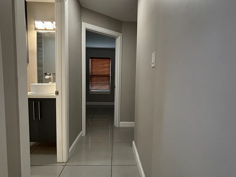1014 Ursula St — Photo 14