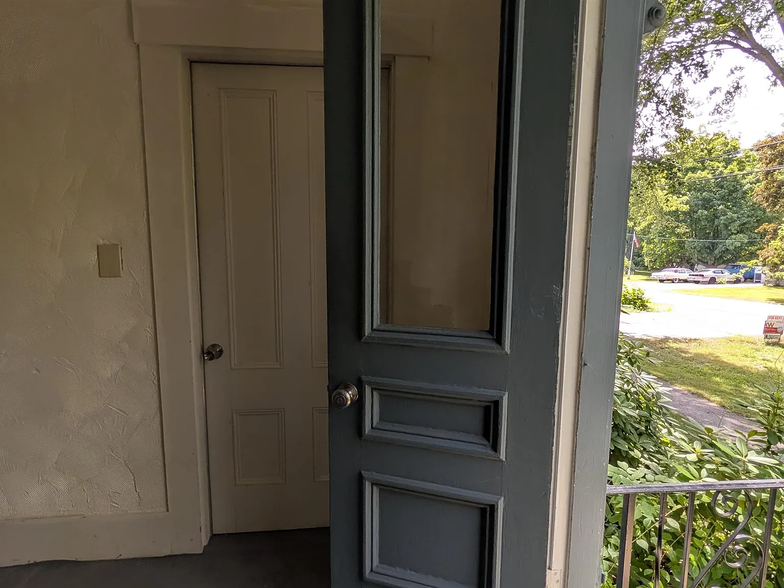2 bed, 1.0 bath, 900 sqft, $1,950 — Photo 4
