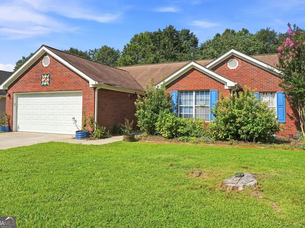 1648 Graystone Dr, Hampton, GA 30228