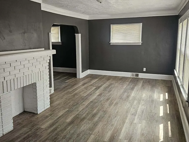 13115 Christine Ave — Photo 3