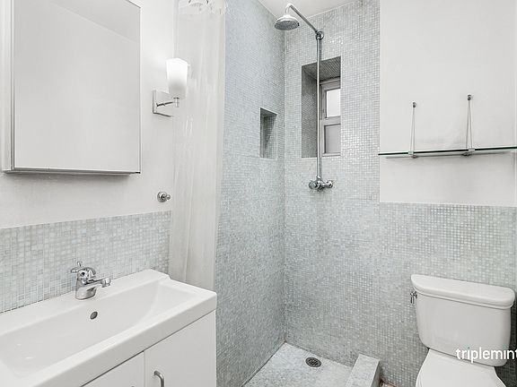 5th image of 334 W 17th St APT 3R