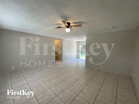 2nd image of 7820 SW 9th St