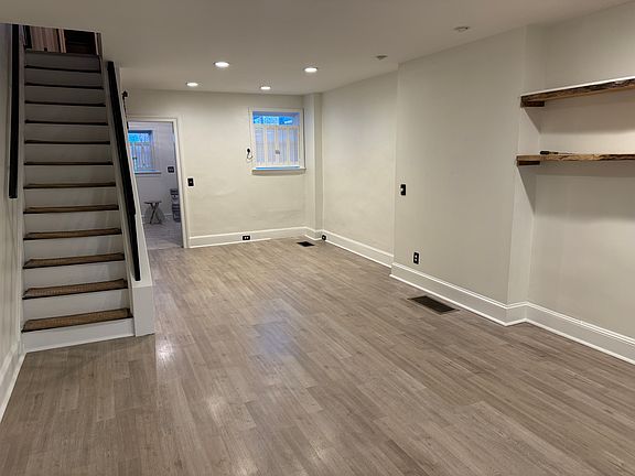 3rd image of 319 Hampden Ave