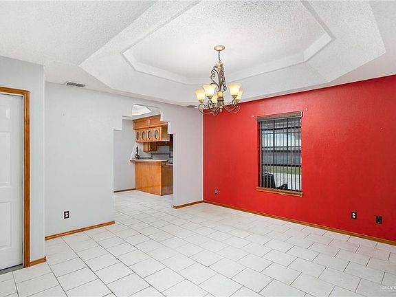 4th image of 6903 Avenida Del Paseo St