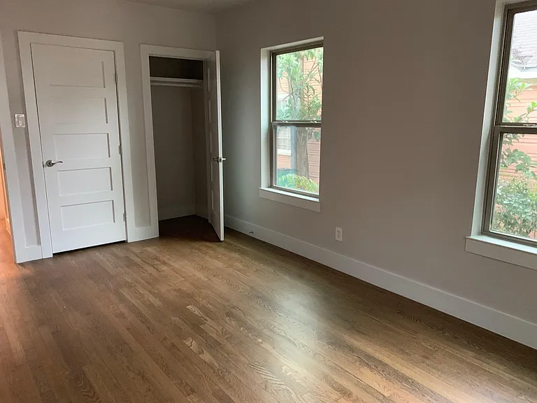 709 Harris Ave — Photo 12