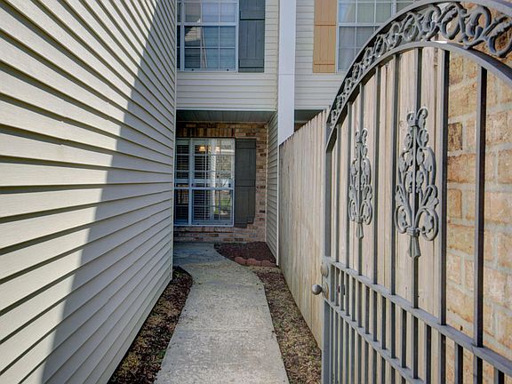 3rd image of 125 Avenue Belle Terre