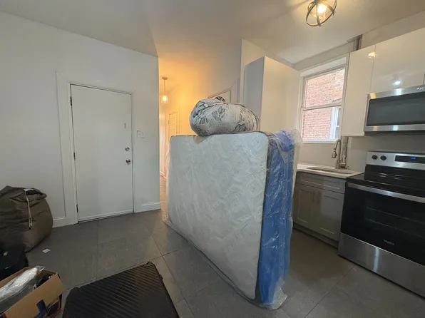 1839 Park Place image 12 of 13