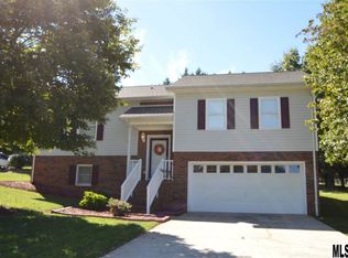 15 Hunters Creek Ln, Granite Falls, NC 28630