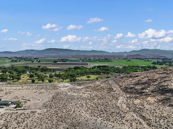 36 Triplett Ln, Yerington, NV 89447