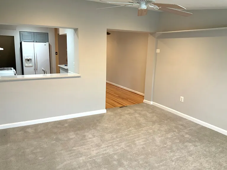 2125 Hawthorne Rd — Photo 8