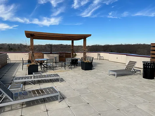 Rented by R New York | media 5