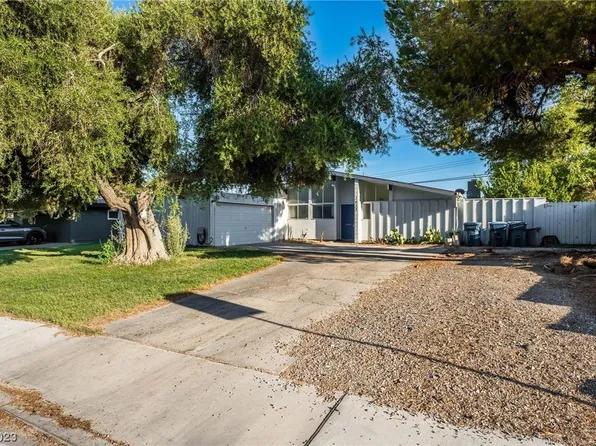 1655 Commanche Dr, Las Vegas, NV 89169