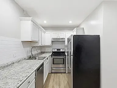3 bed, 1500 sqft, $1,799 — Photo 4