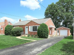 2341 Sunset Rd, York, PA 17406