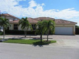 20327 SW 129th Pl, Miami, FL 33177