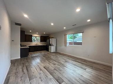 10553 Blucher Ave, Granada Hills, CA 91344 | Zillow