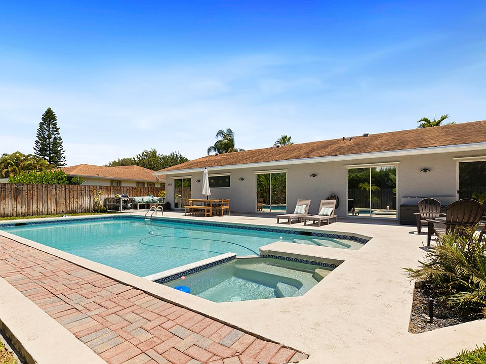 1st image of 4114 Bay Laurel Way