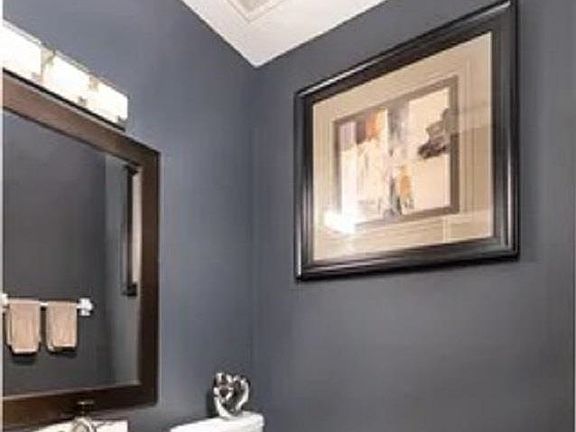 4th image of 1221 Cordova Club Dr