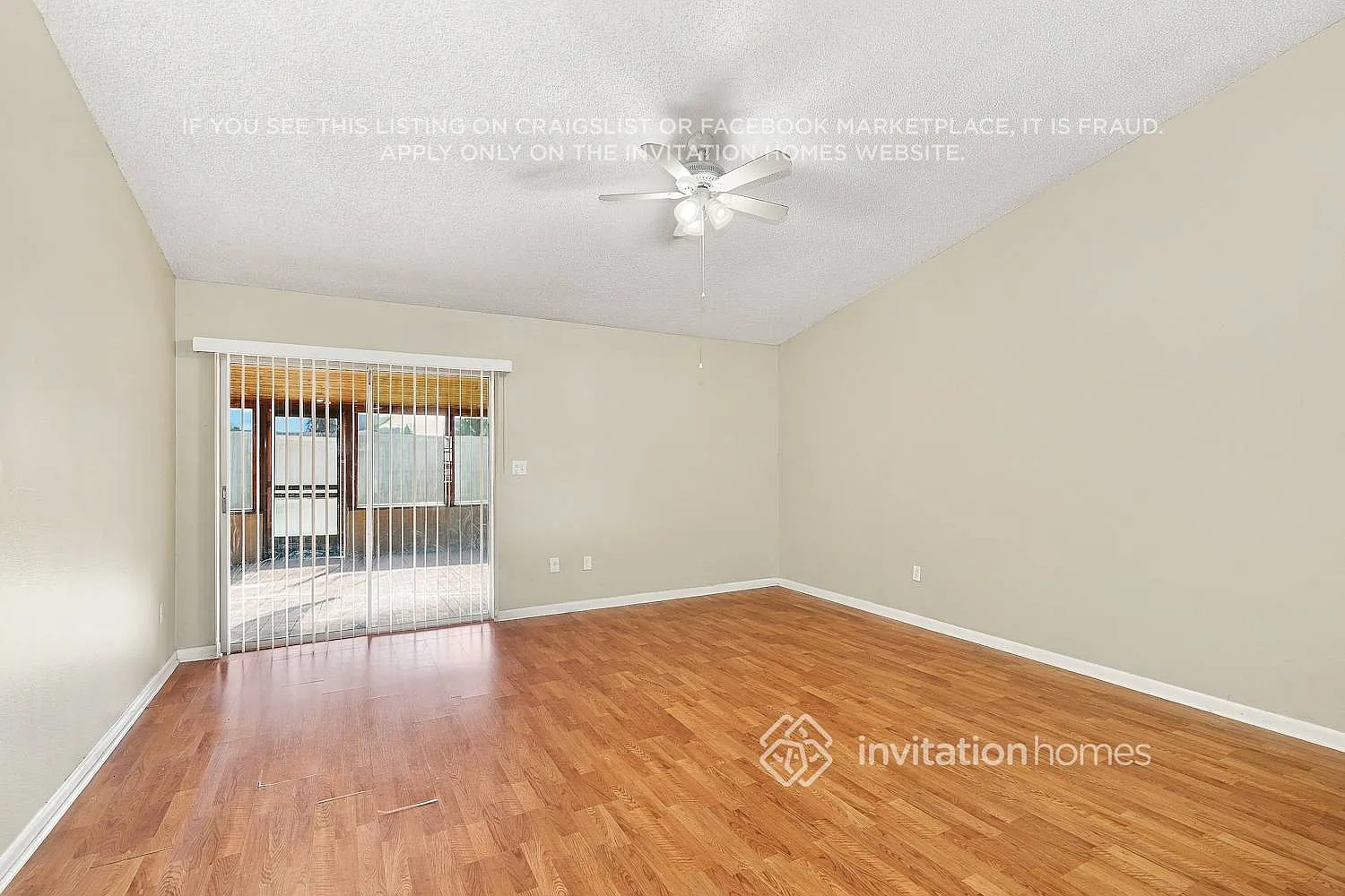 8803 Hampden Dr Tampa, FL 33626 — Photo 4