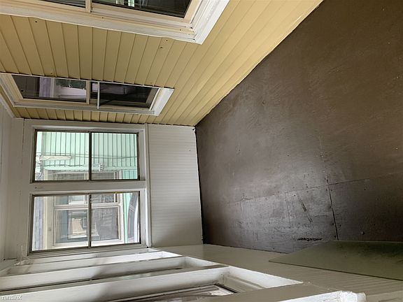 059A39F4-14F8-45B7-9B2A-FFB51B02497A