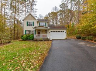 2026 Thoroughbred Dr, Hillsborough, NC 27278