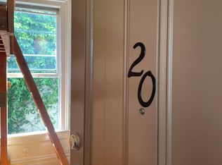 551 W Grand Ave APT 20, Oakland, CA 94612