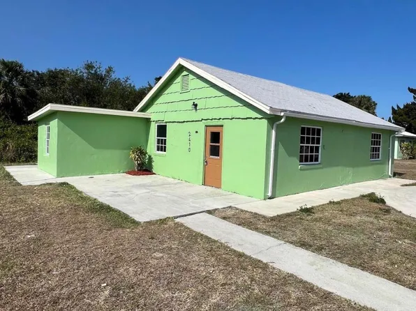 2410 San Marcos Ave, Fort Pierce, FL 34946