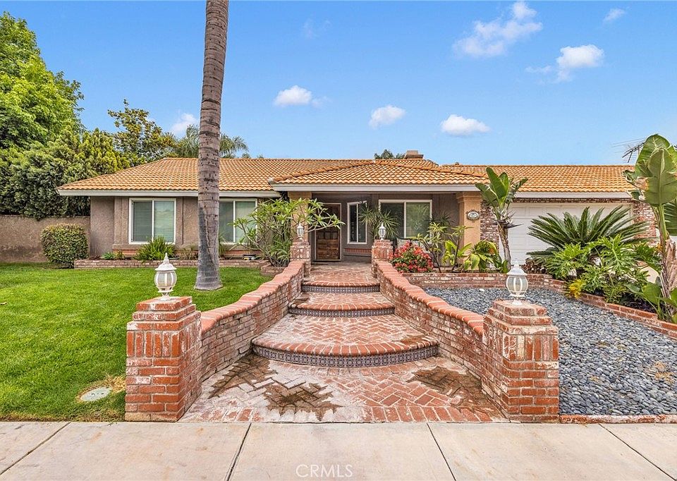 215 Ishbell Ct, Riverside, CA 92507 Zillow