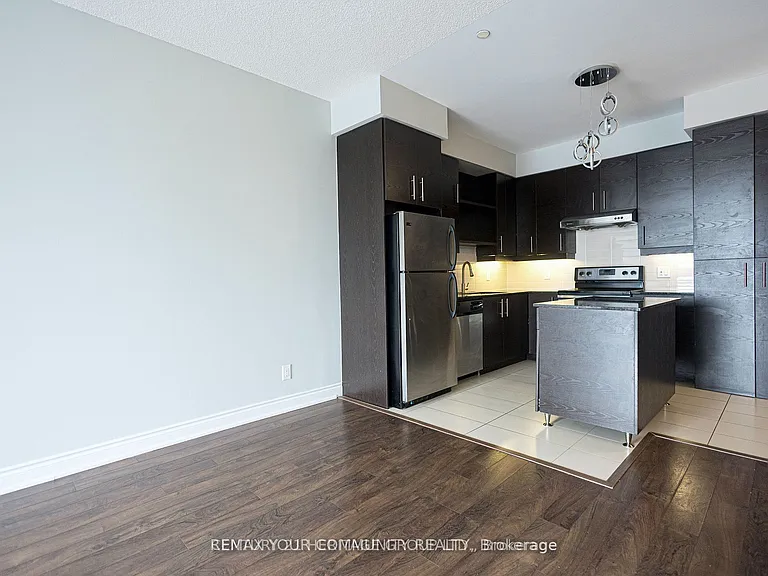 325 S Park Rd #1210 — Photo 9