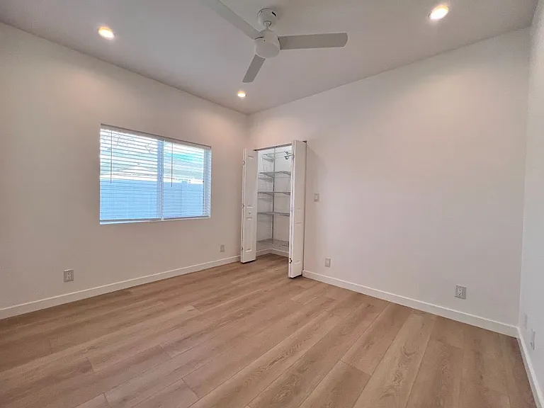 Hatteras St — Photo 19