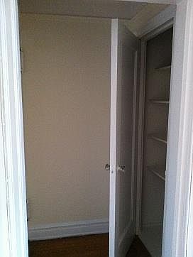 5th image of 433 W 34th St APT 4B