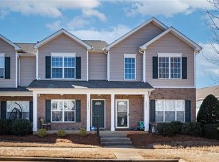 10473 Stokeshill Ct, Pineville, NC 28134