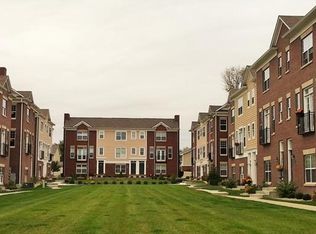 412 Neuman Way, Carmel, IN