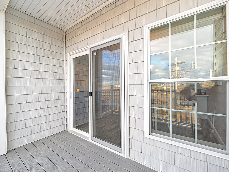 435 Ocean Blvd #205 — Photo 29