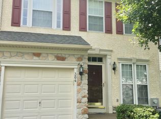 304 Yates Ter, Avondale, PA 19311